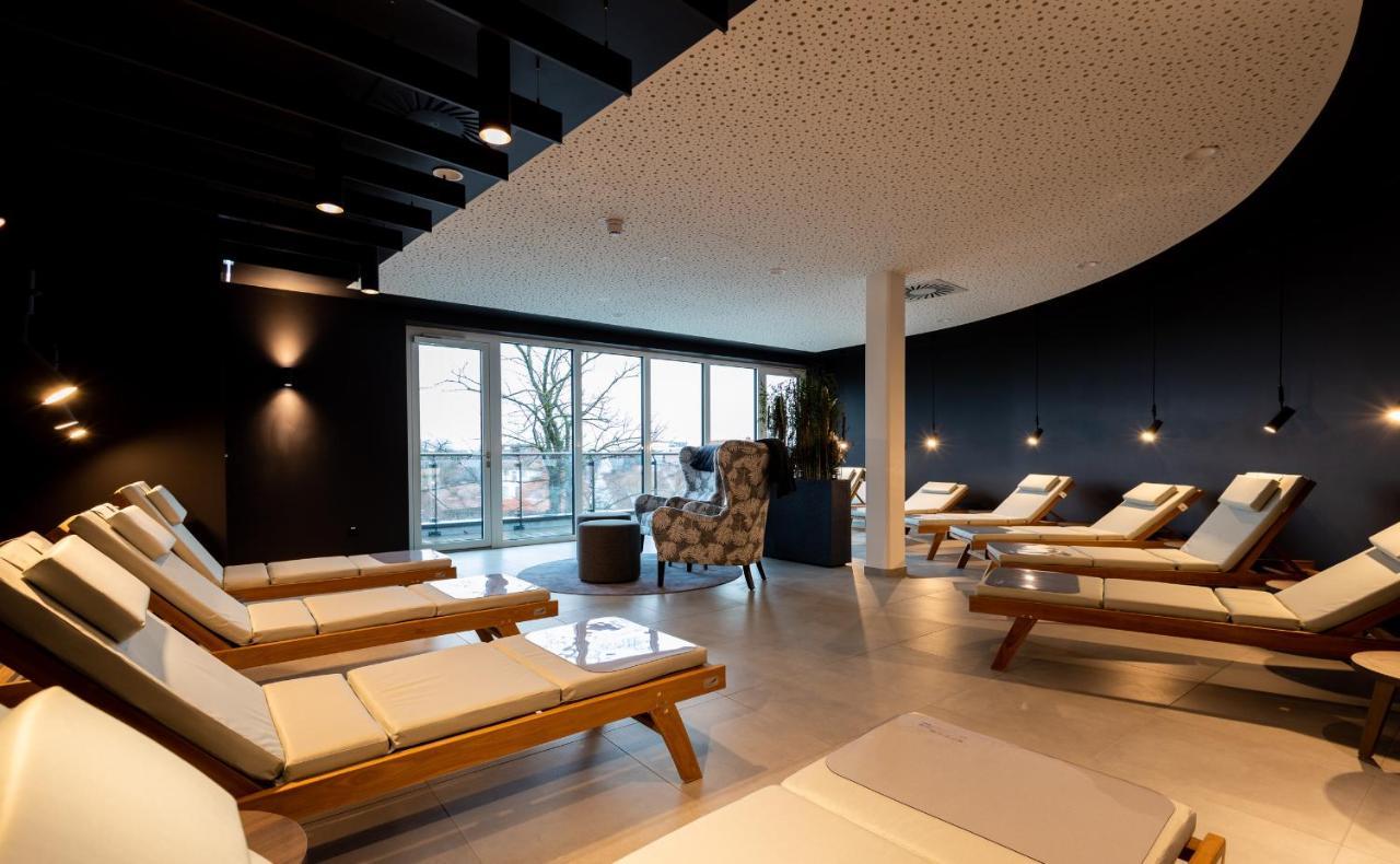 Via Plaza Meppen By Hackmann Hotel ภายนอก รูปภาพ